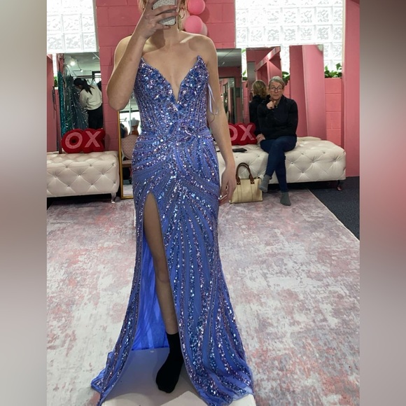 Carmelyn Dress in Ash Blue